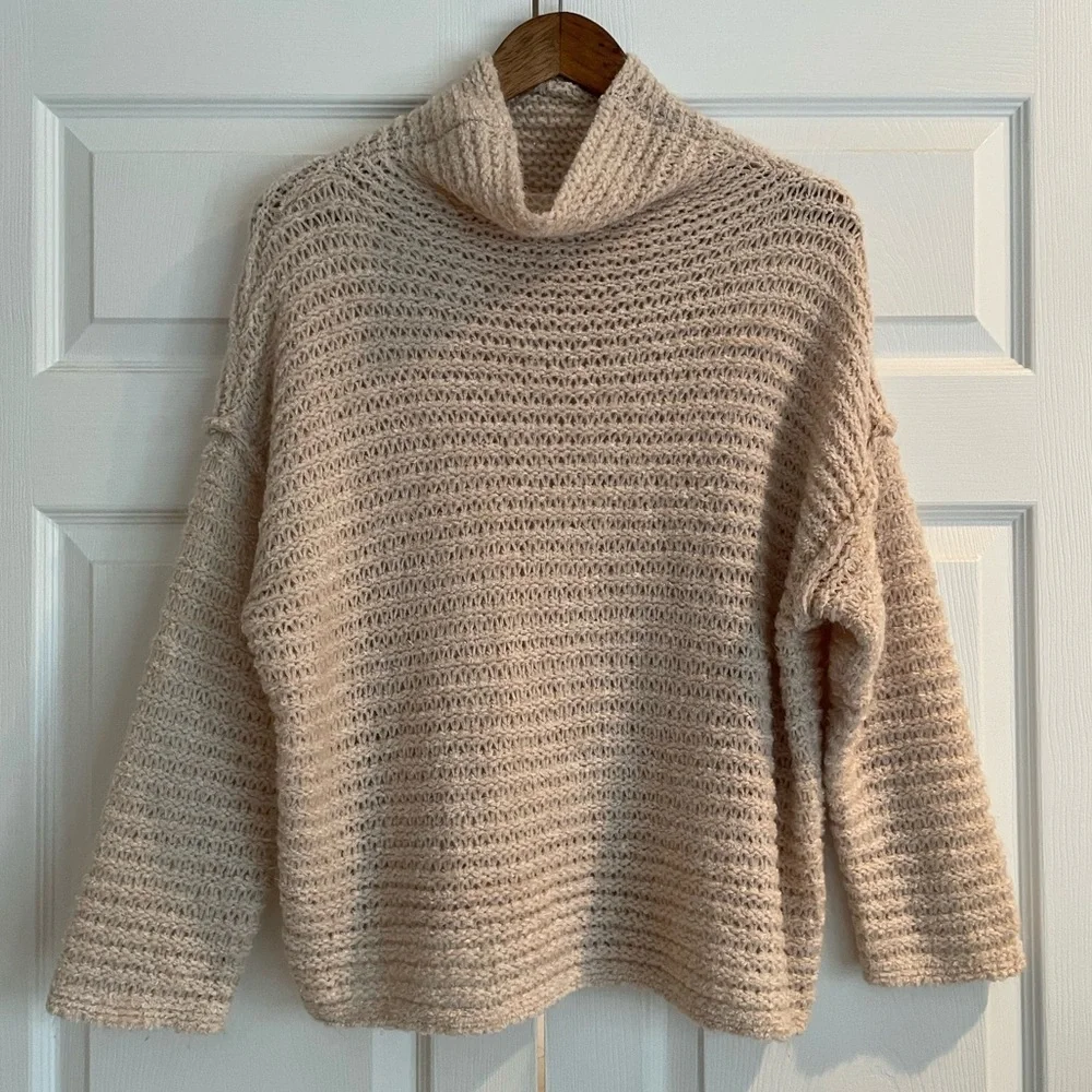 Aerie Babe Chenille Cowl Turtleneck Sweater Soft Satin/Cream/Tan XS